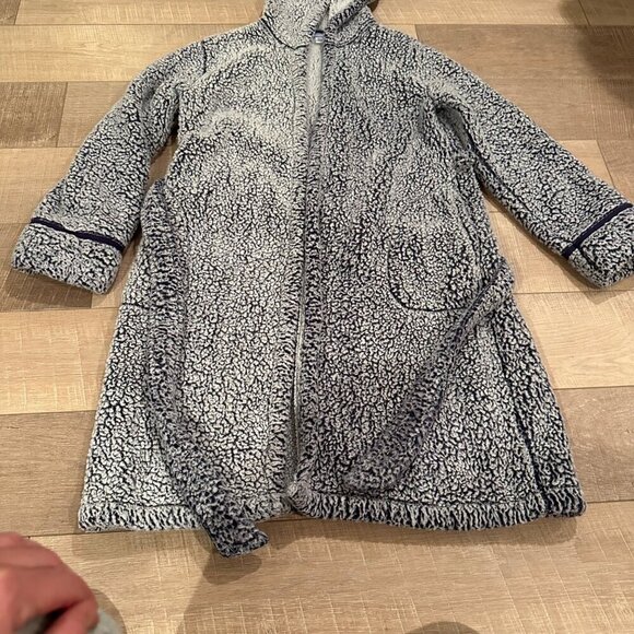 MOTHERHOOD MATERNITY SMALL/MEDIUM BLUE FUZZY COMFY WARM SOFT HOODED ROBE - Picture 2 of 8